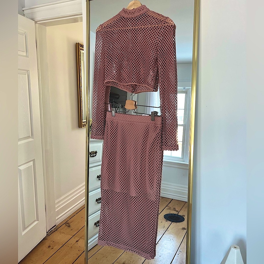 NWT 2 Piece Set SIZE S Forever 21